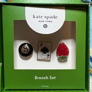 ♠️ NIB Kate Spade Red and Black Brooch Trio
LUX bling swagger
